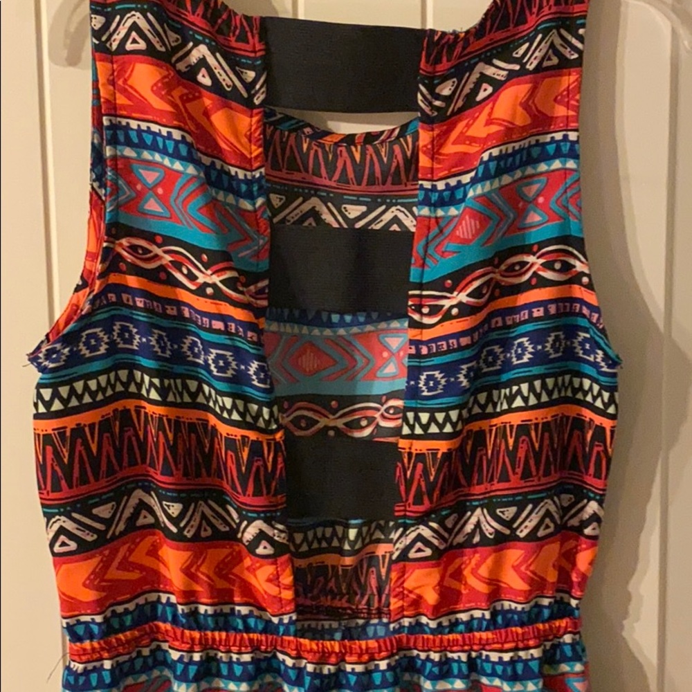 Open-back dress - Picture 3 of 4